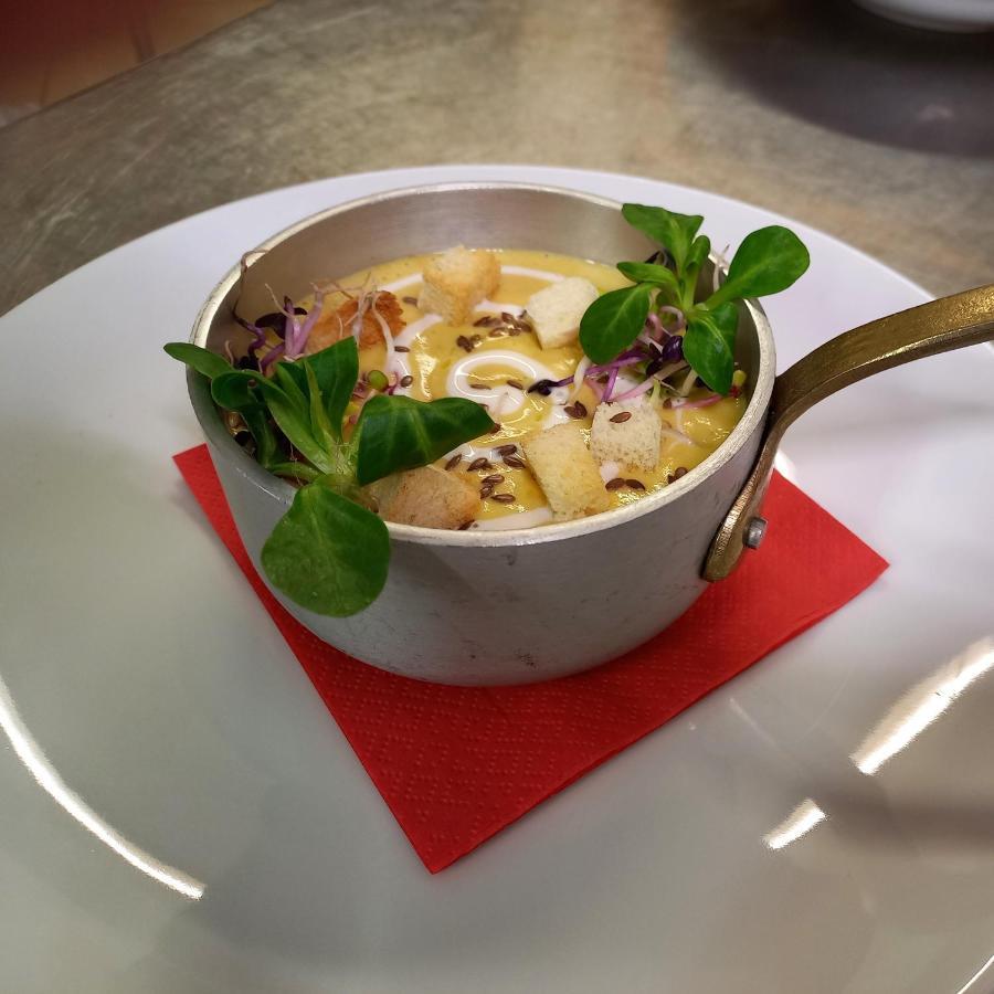 Hotel Dolomiti Saone 티오네 디 트렌토 외부 사진