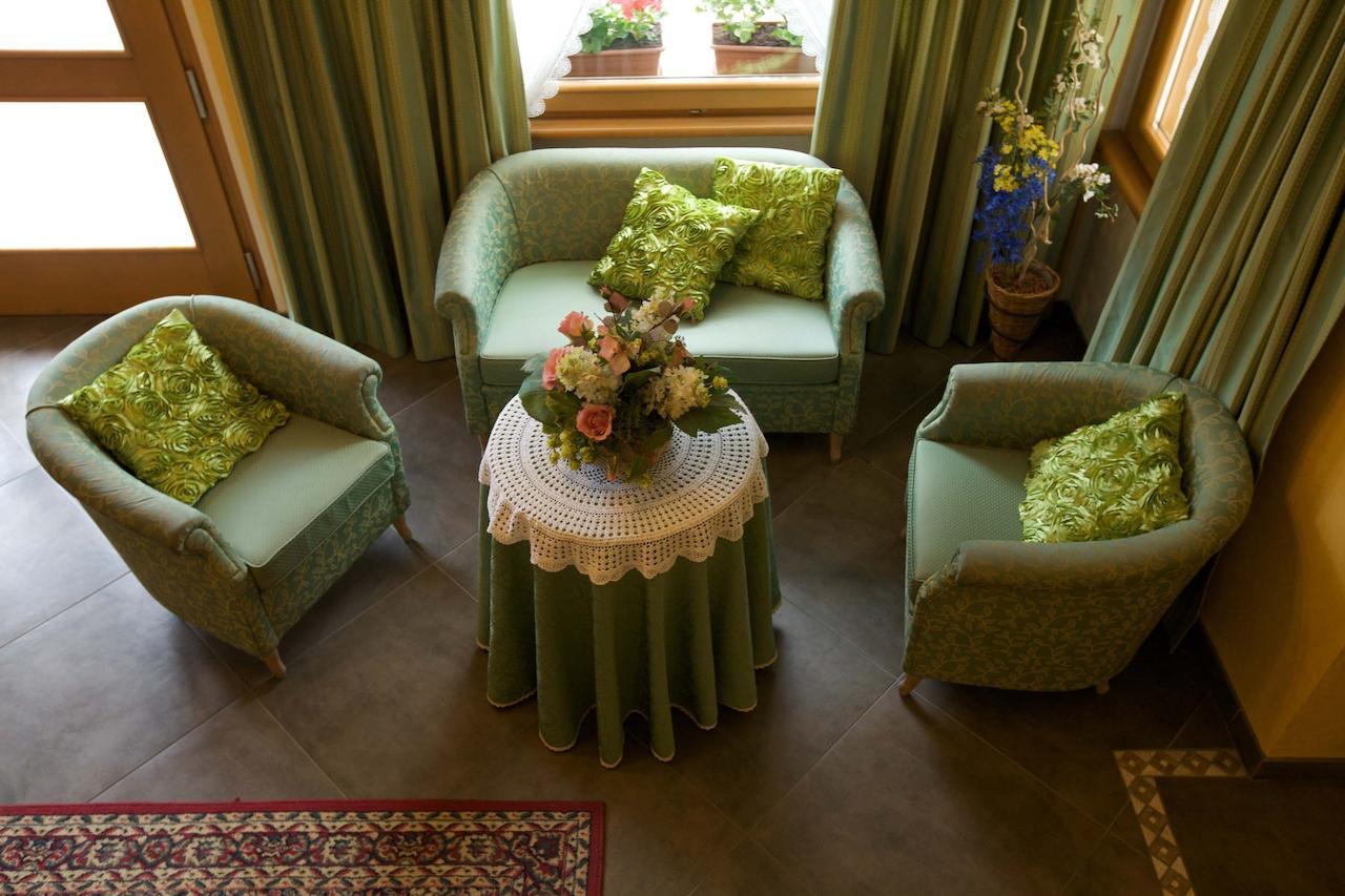 Hotel Dolomiti Saone 티오네 디 트렌토 외부 사진